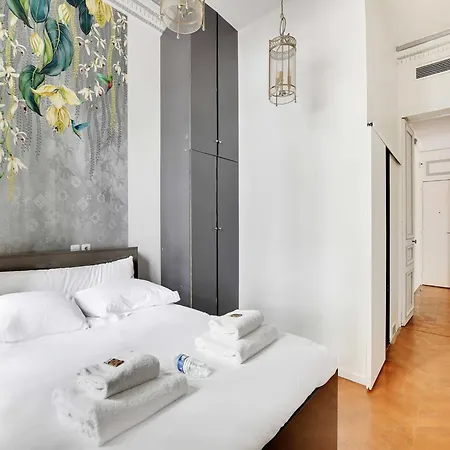 Magnificent Appt - 2bd 4p - Champs-elysees Alma 아파트
